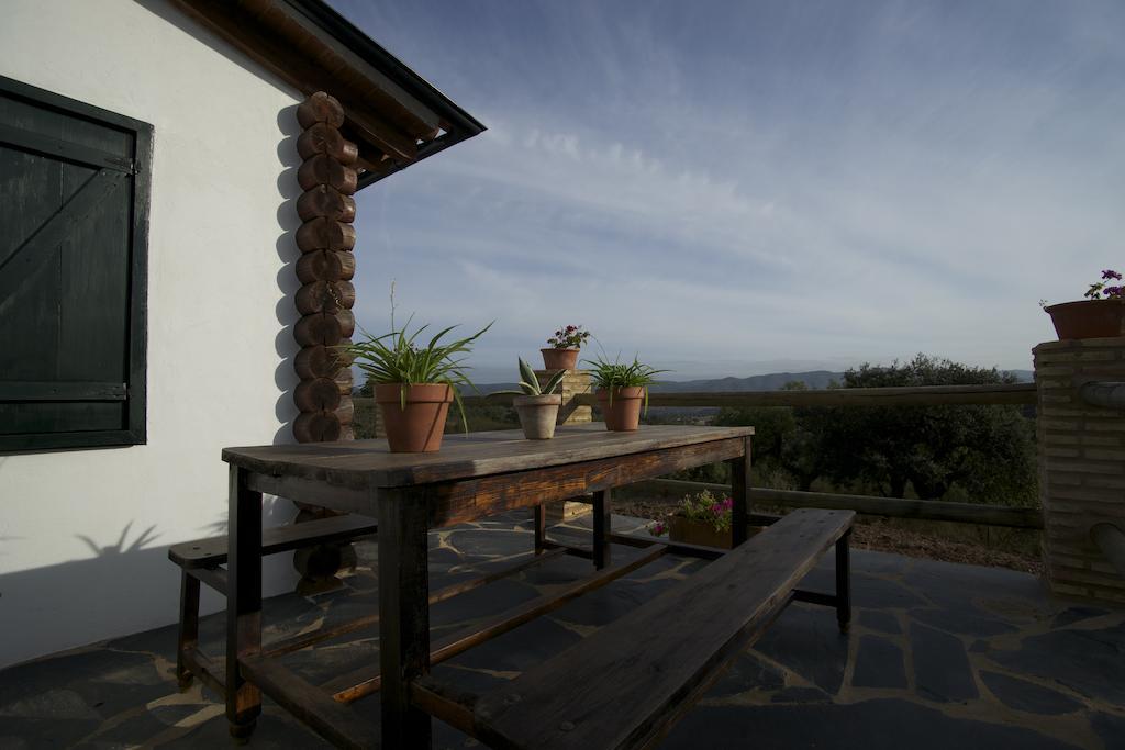 Complejo Rural Puerto Penas Hotel Aroche Exterior photo